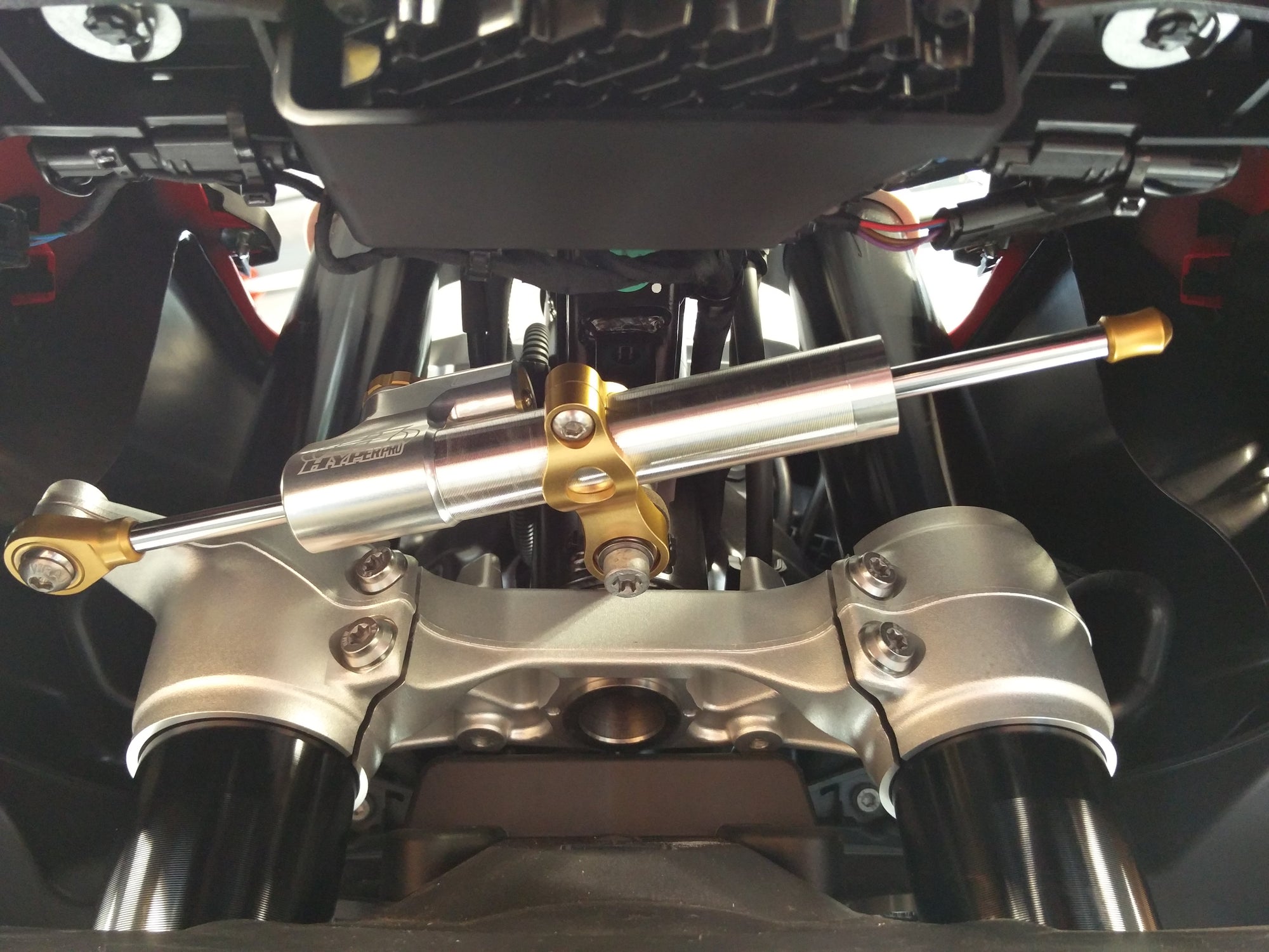 Steering Damper Mounting Kit