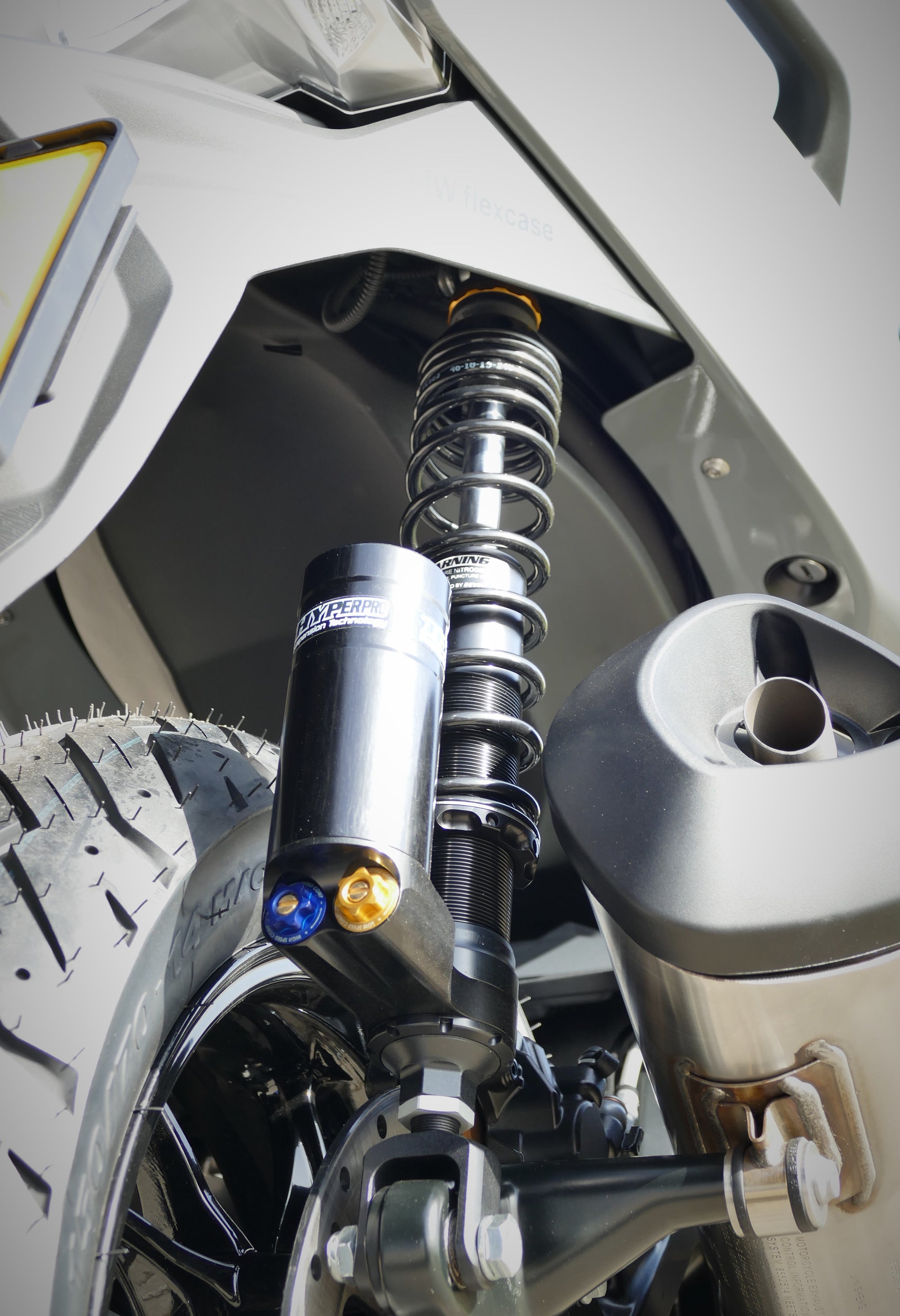 Type 367 Piggyback Reservoir Twin Shocks