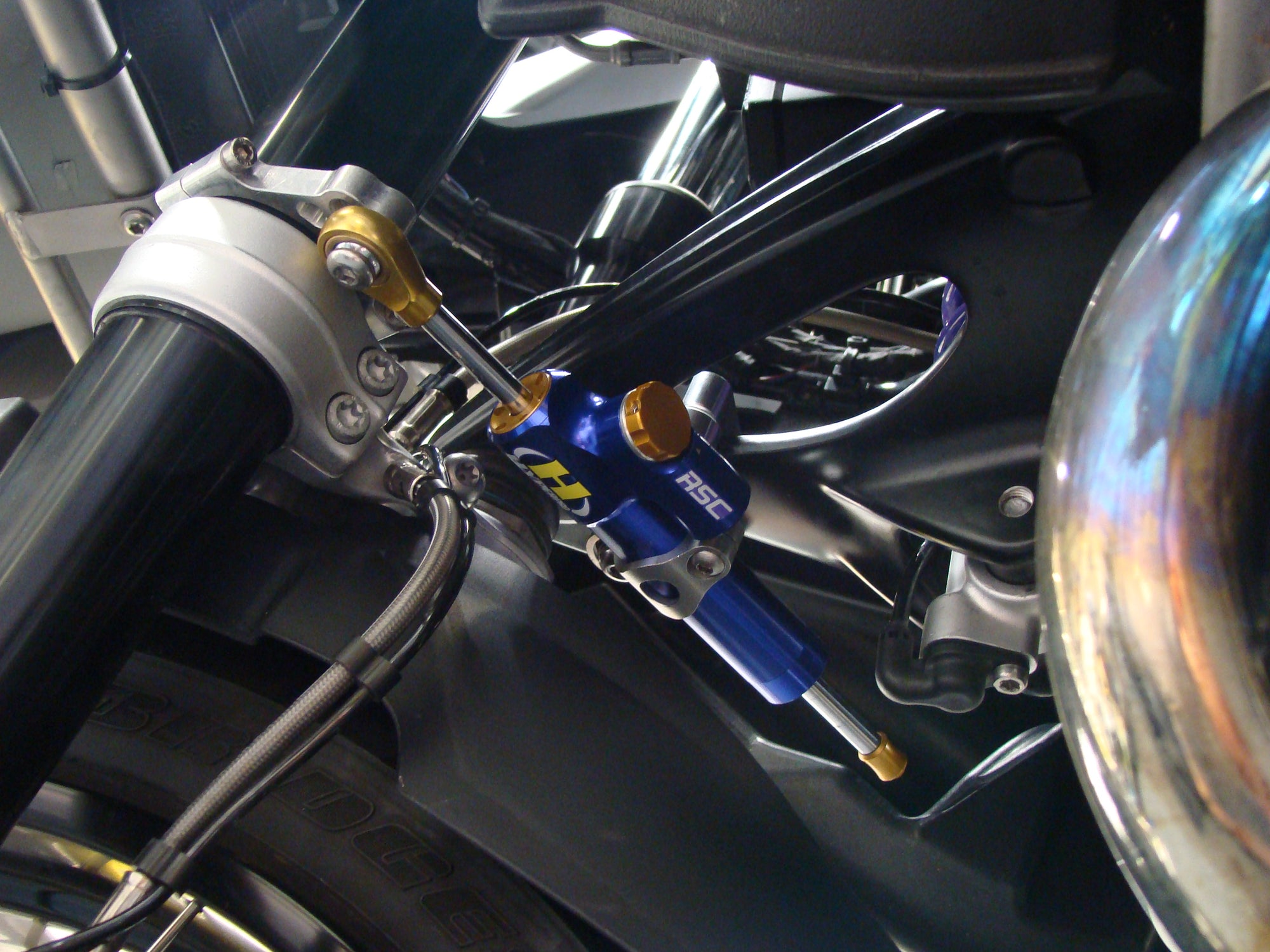 Steering Damper Mounting Kit