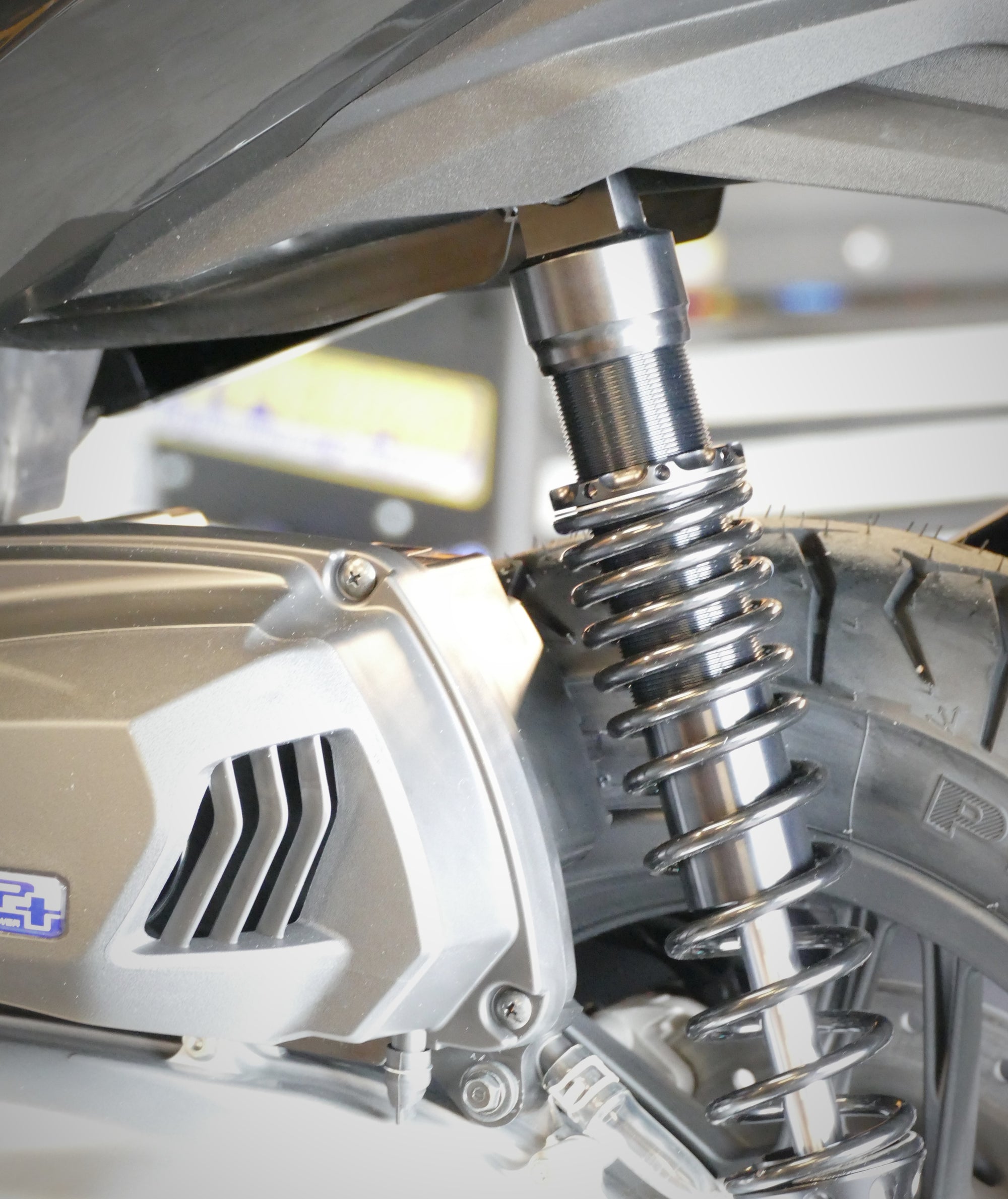 Type 360 Emulsion Twin Shocks