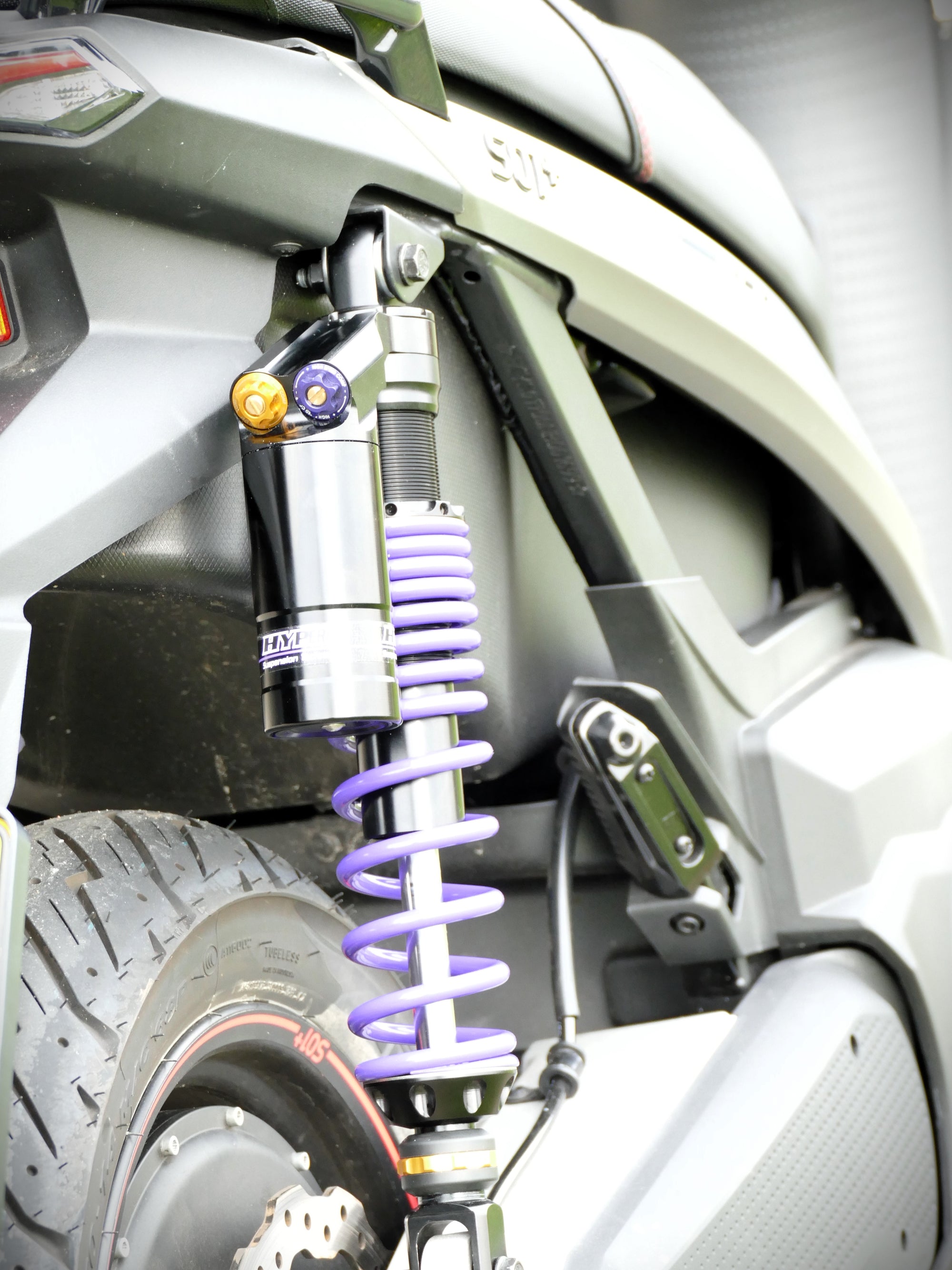 Type 367 Piggyback Reservoir Shock