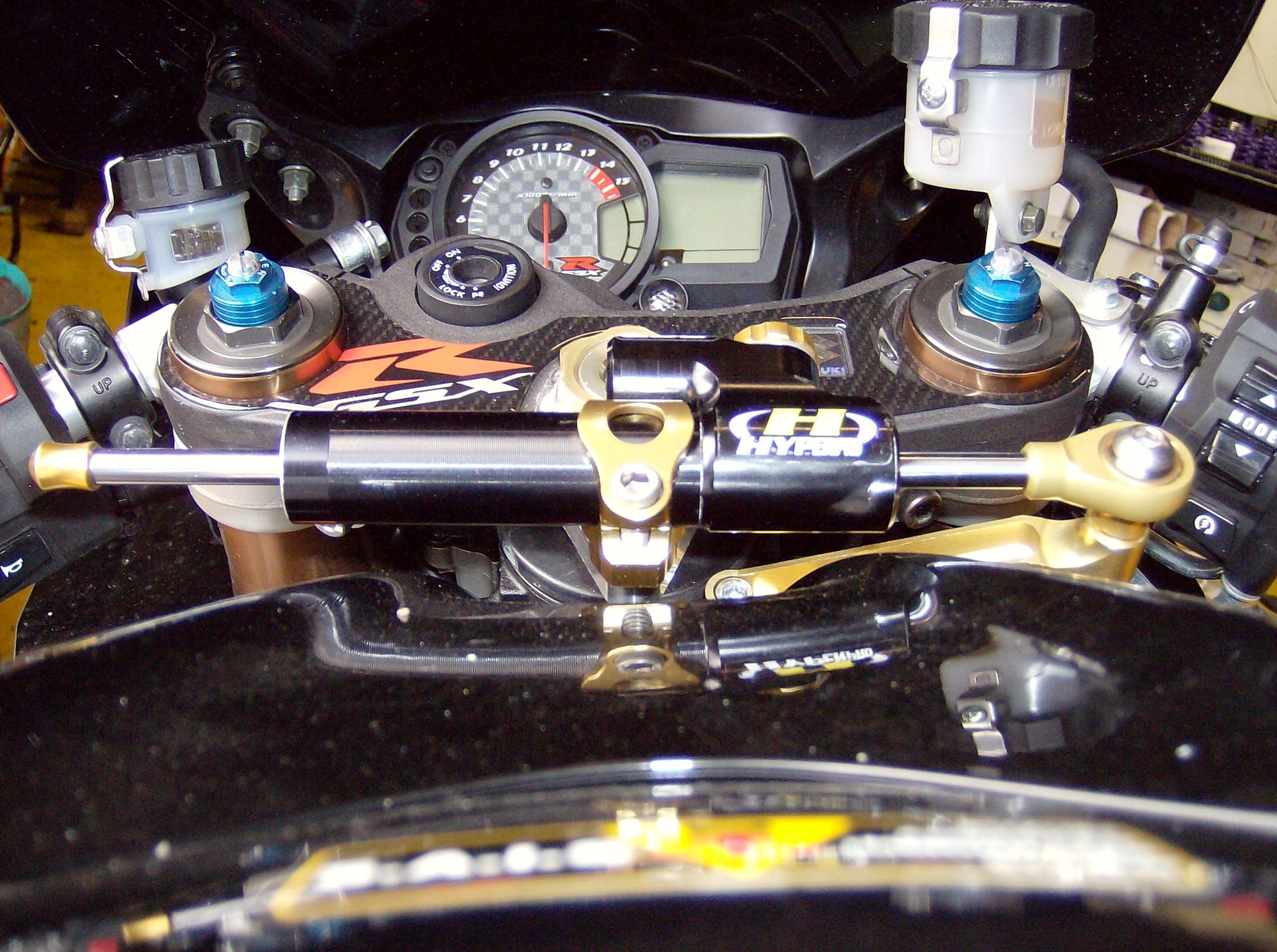 Steering Damper Mounting Kit