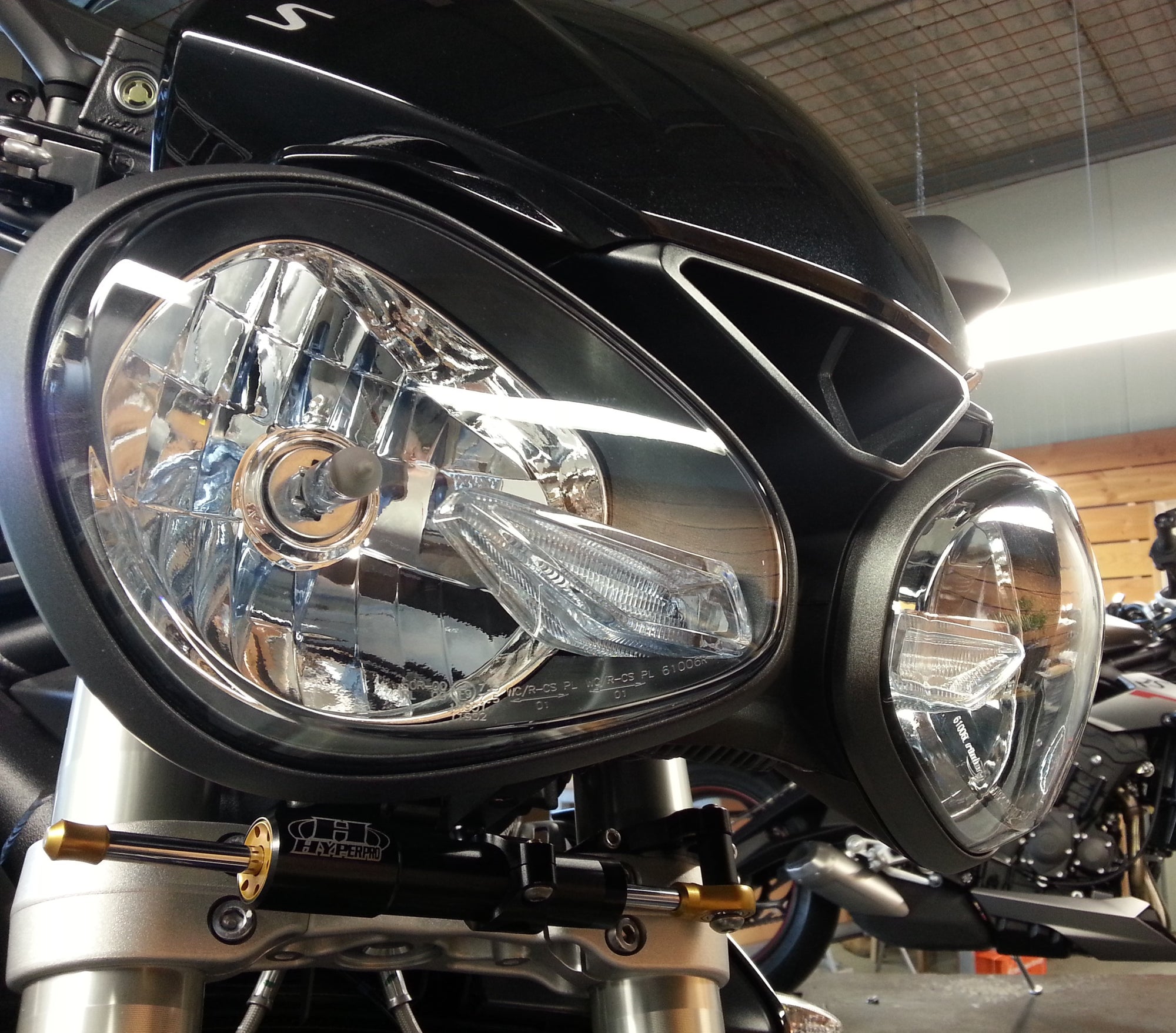 Steering Damper Mounting Kit