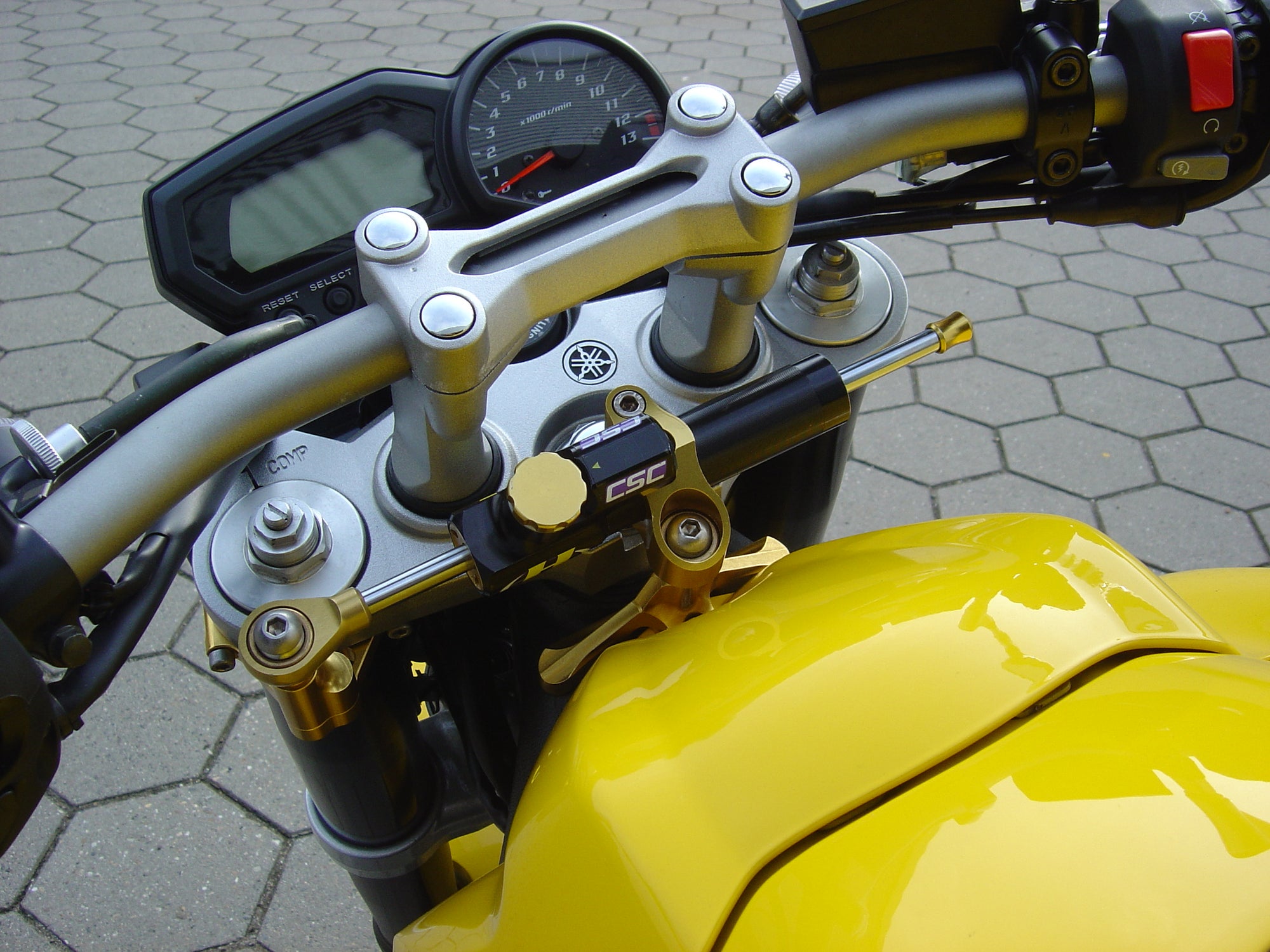 Steering Damper Mounting Kit